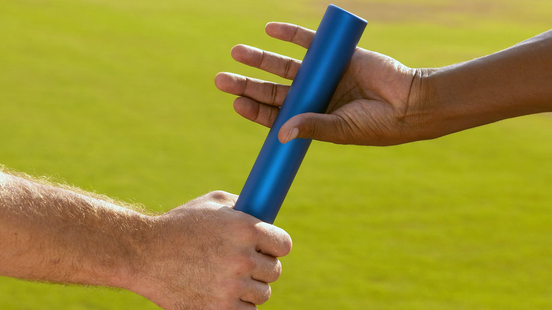 城市为赛事提供专项财政补贴支持基础设施建设,赛事对城市发展的帮助