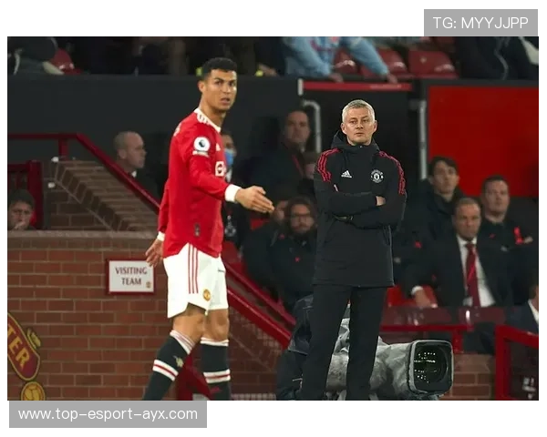 利物浦高位逼抢生效，安菲尔德士气高涨